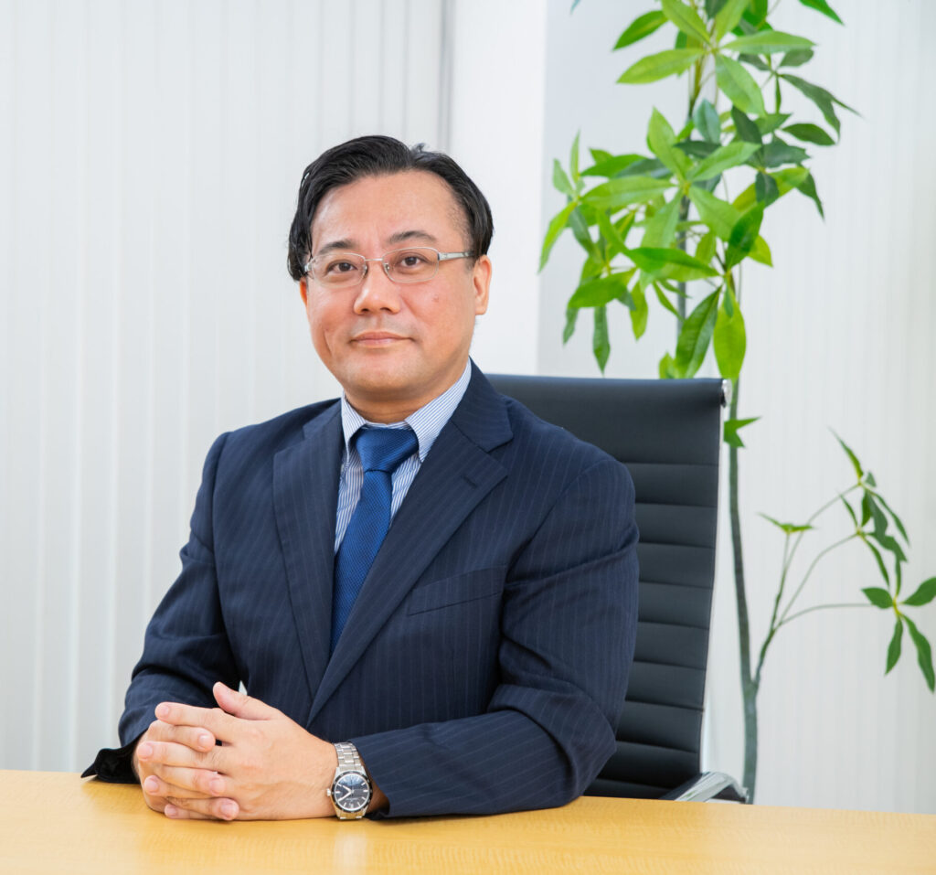 代表取締役